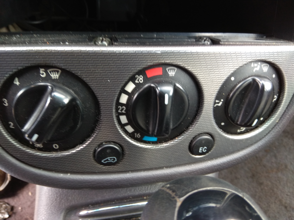 Classe A  MERCEDES-BENZ Classe A (W168) Imagem-9