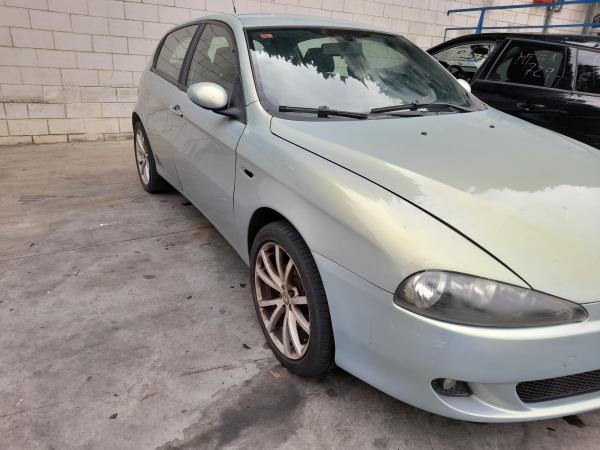147  ALFA ROMEO 147 (937_) Imagem-1