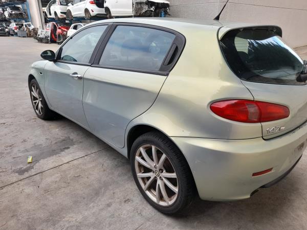 147  ALFA ROMEO 147 (937_) Imagem-3
