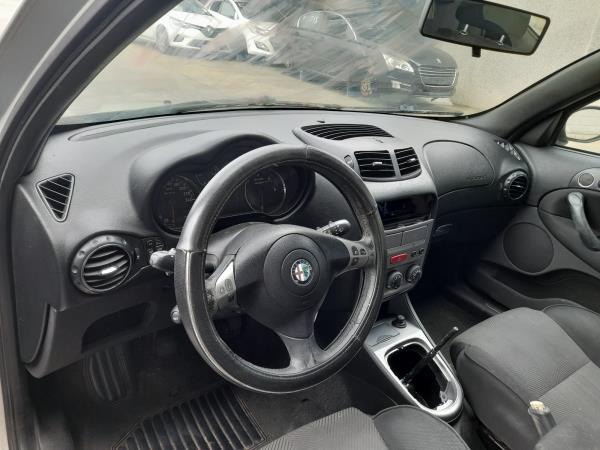147  ALFA ROMEO 147 (937_) Imagem-6