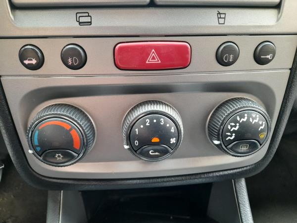 147  ALFA ROMEO 147 (937_) Imagem-9