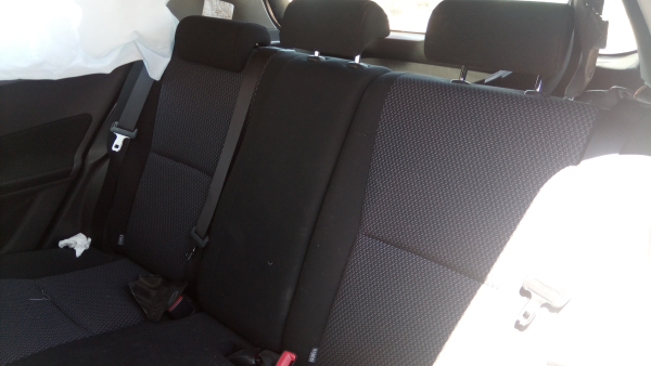 Auris Hatchback  TOYOTA Auris Hatchback (_E15_) Imagem-18