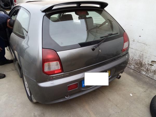 Colt V  MITSUBISHI Colt V (CJ_, CP_) Imagem-3