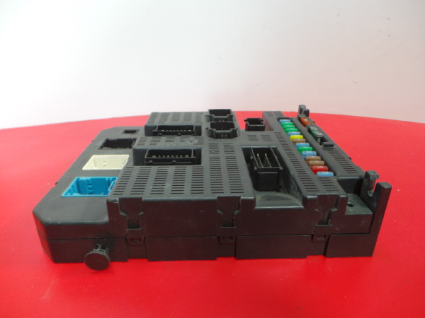 Caja fusibles / SAM / BSI CITROËN C3 I (FC_)