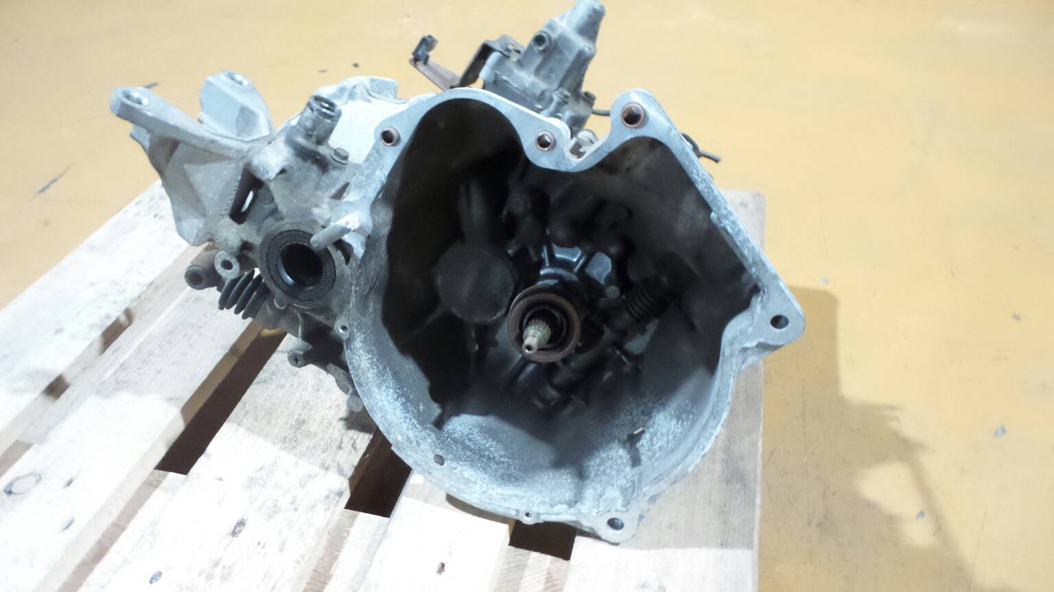 Caixa de velocidades manual SUZUKI Swift II (EA, MA) Imagem-1