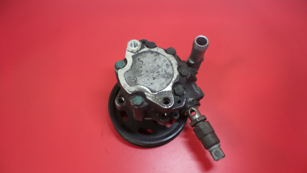 Bomba de dirección AUDI TT (8N3)