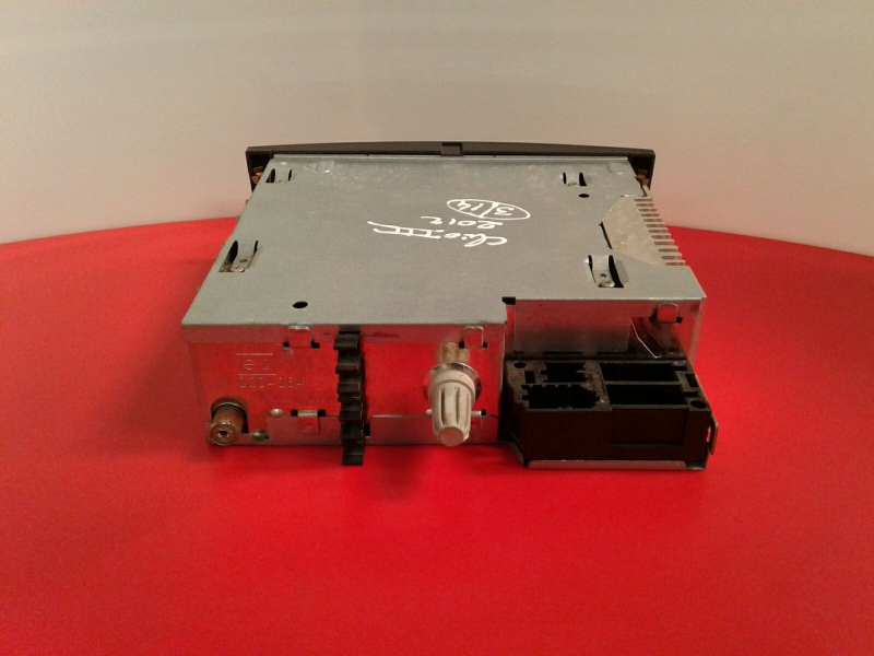 Car radio RENAULT Clio III (BR0/1, CR0/1) Imagem-1