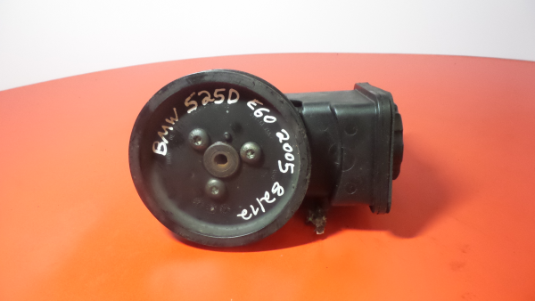 Bomba de dirección BMW 5 (E60)