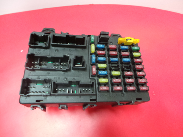 Boîte de fusibles / SAM / BSI HYUNDAI Getz (TB) Imagem-1