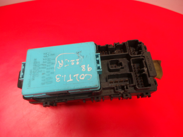 Boîte de fusibles / SAM / BSI MITSUBISHI Colt V (CJ_, CP_) Imagem-1