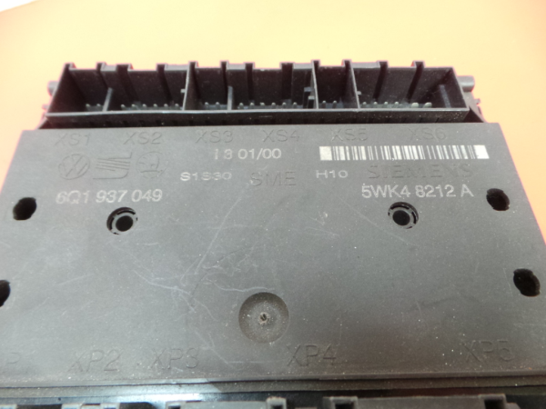 Módulo confort SKODA Fabia I Hatchback (6Y2) Imagem-2