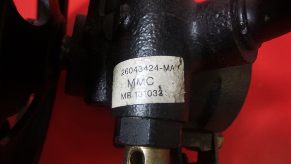 Pompe de direction assistée MITSUBISHI Carisma Hatchback (DA_) Imagem-2