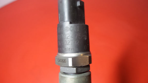 Fuel rail LAND ROVER Freelander (L314) Imagem-2