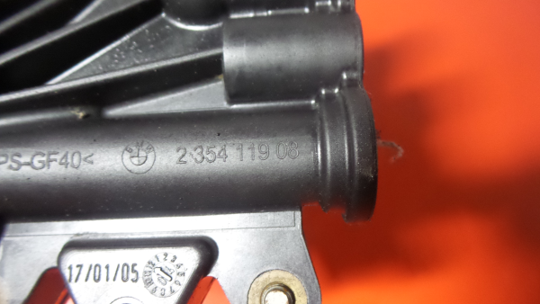 Radiador do óleo BMW X3 (E83) Imagem-3