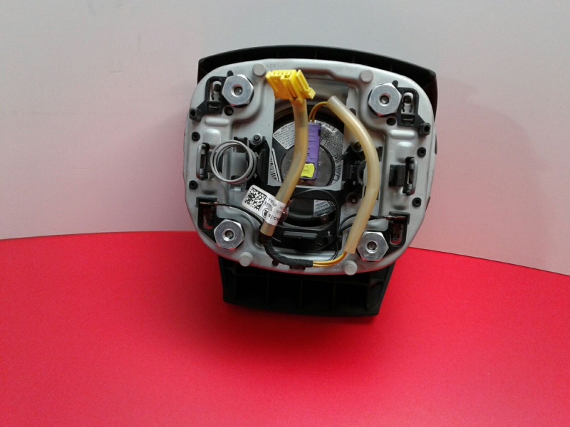 Airbag do volante SKODA Superb I Sedan (3U4) Imagem-1