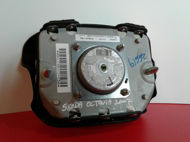 Airbag du Volant SKODA Octavia II Hatchback (1Z3) Imagem-1
