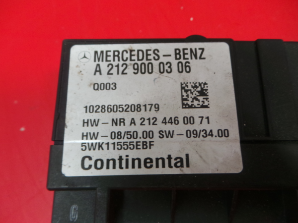 Engine control unit / ECU MERCEDES-BENZ Classe C (W204) Imagem-3