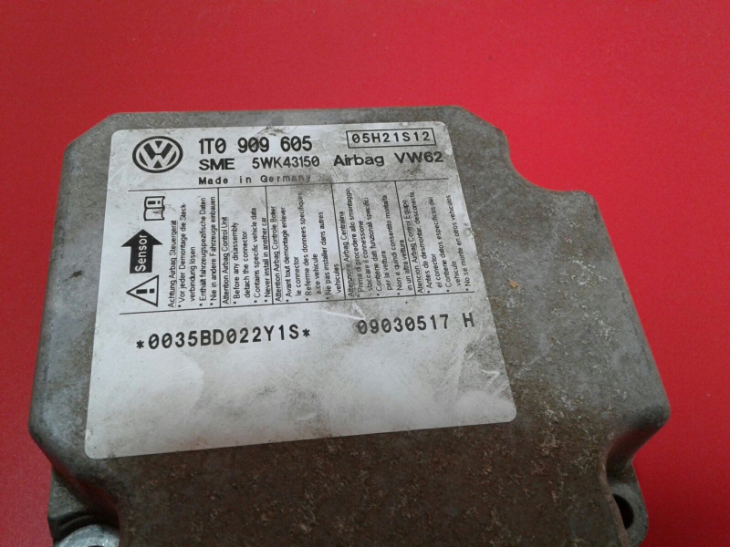 Calculateur  airbag VOLKSWAGEN Touran (1T) Imagem-2