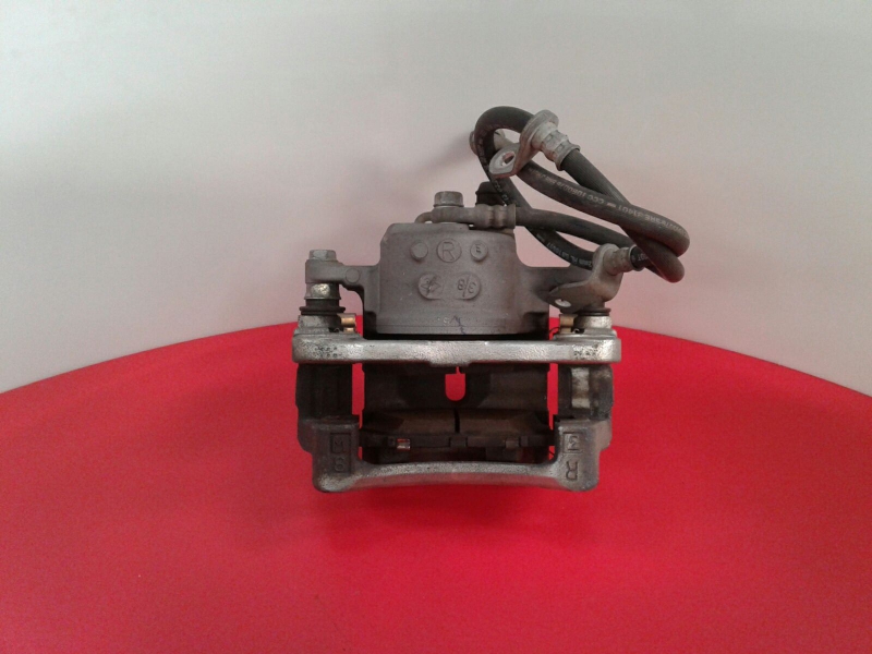 Right front Brake Caliper LEXUS CT (ZWA10_) Imagem-1