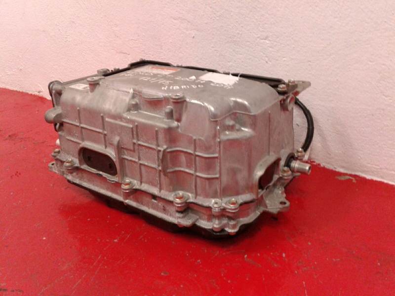 Convertisseur / inverseur LEXUS CT (ZWA10_) Imagem-1