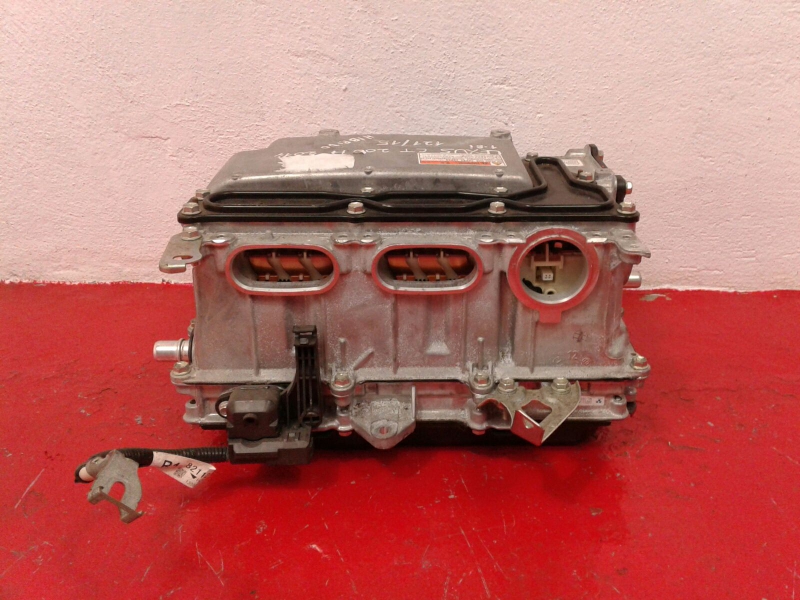 Convertisseur / inverseur LEXUS CT (ZWA10_) Imagem-3