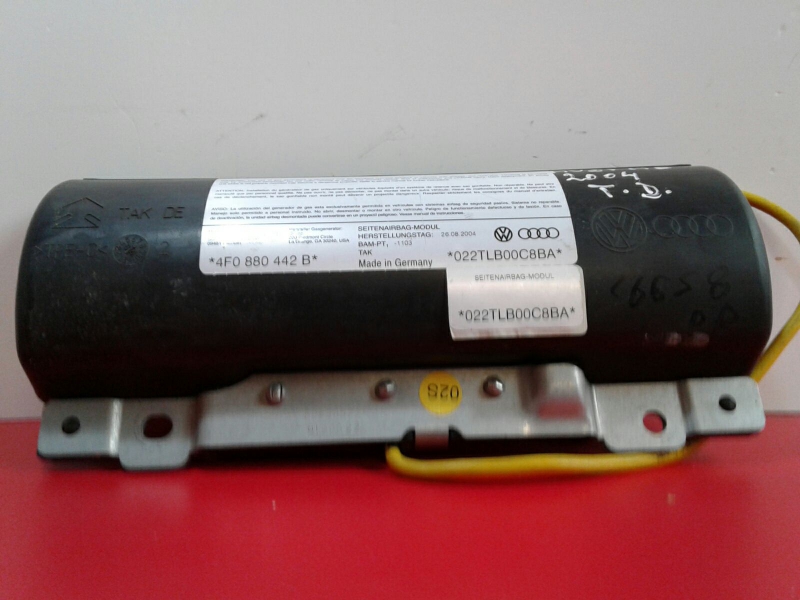 Airbag  Droite AUDI A6 (4F2, C6)
