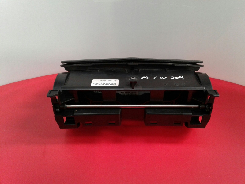 Display / schermo informazioni MERCEDES-BENZ Classe C (W204) Imagem-2