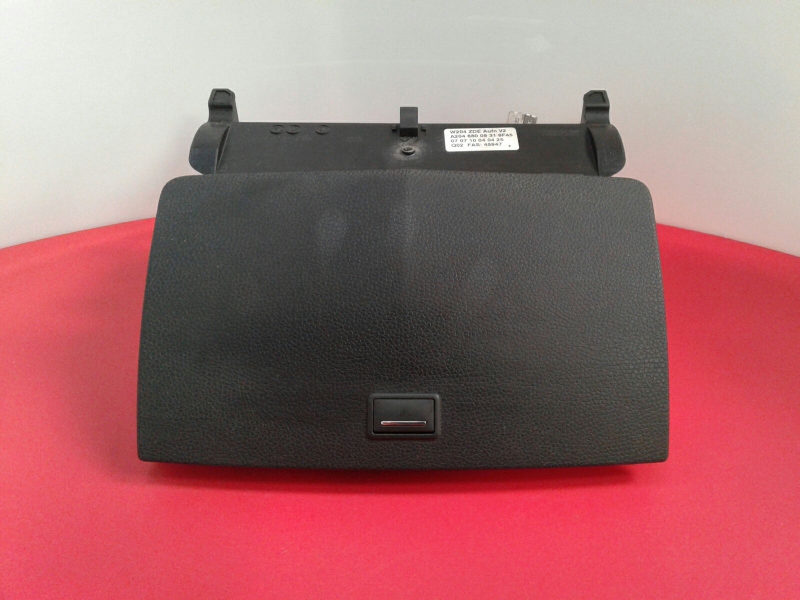 Display / schermo informazioni MERCEDES-BENZ Classe C (W204) Imagem-1