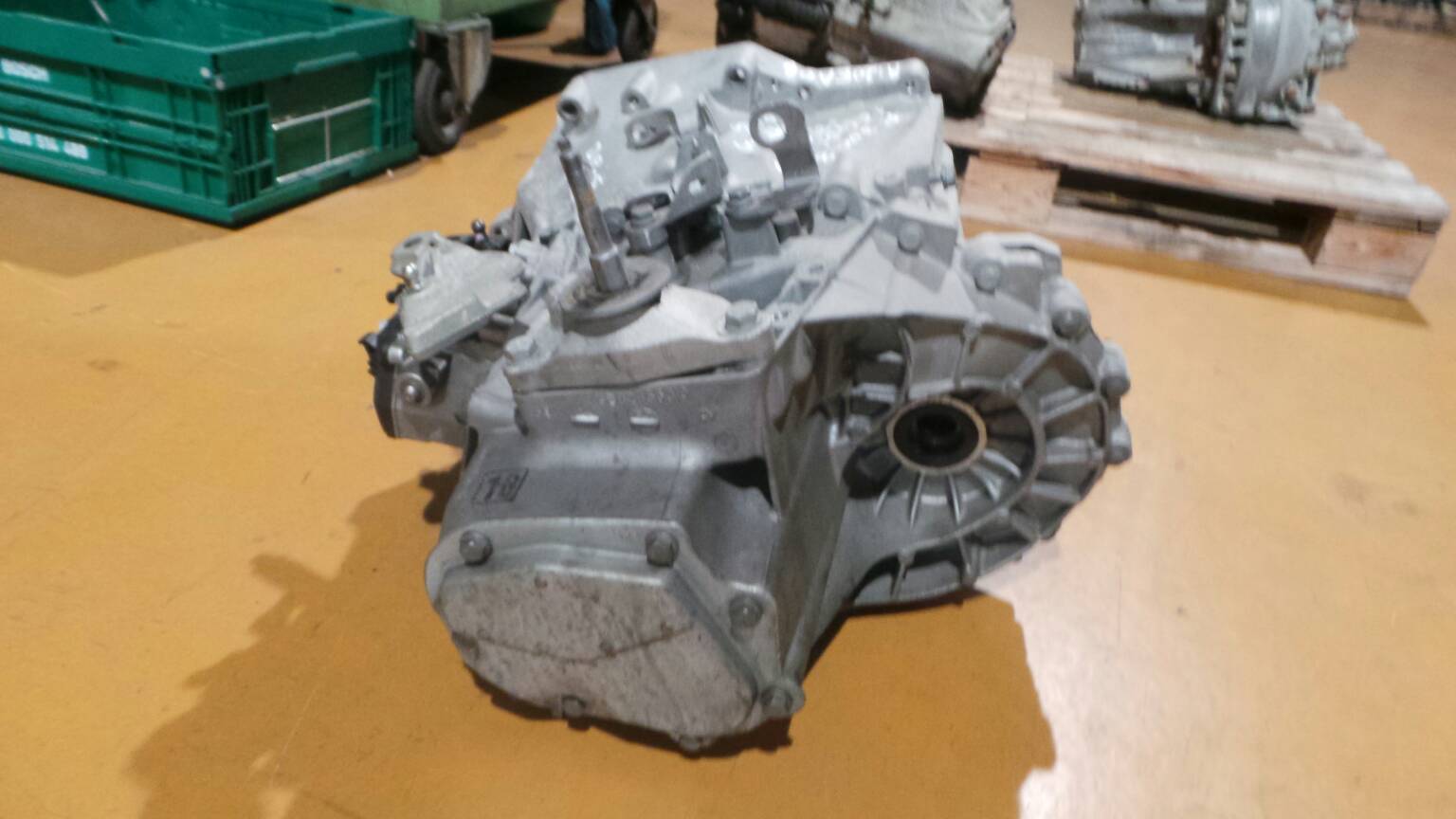 Caja de cambios manual PEUGEOT 3008 I (0U_) Imagem-3