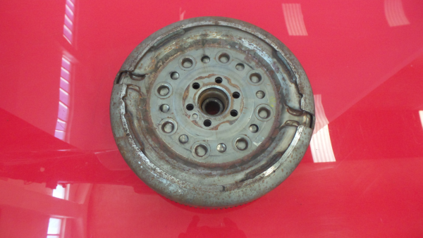 Volante motor VOLKSWAGEN Jetta III (1K2) Imagem-3