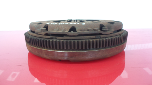 Volante motor VOLKSWAGEN Jetta III (1K2) Imagem-1