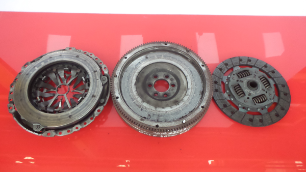 Volante motor VOLKSWAGEN Golf VII (5G1, BQ1, BE1, BE2) Imagem-2