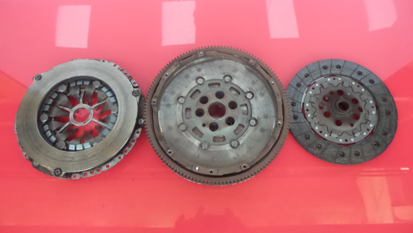 Volante motor VOLKSWAGEN Transporter V (7HA, 7HH, 7EA, 7EH) Imagem-2