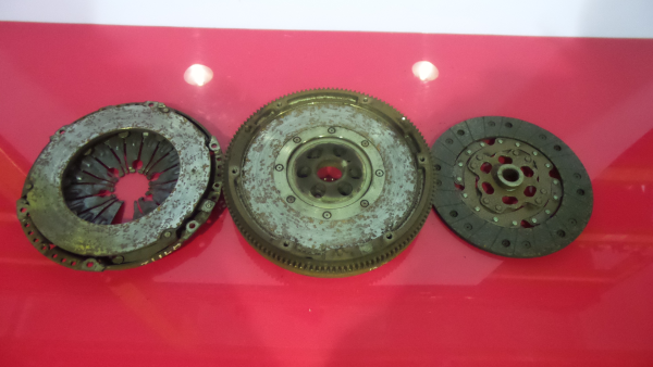 Volante motor SEAT Leon (1P1) Imagem-2