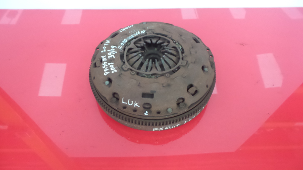 Volante motor VOLKSWAGEN Passat (3C2)