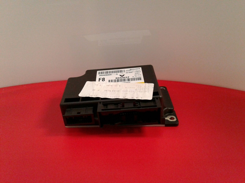 Calculateur  airbag RENAULT Scénic III (JZ0/1_)
