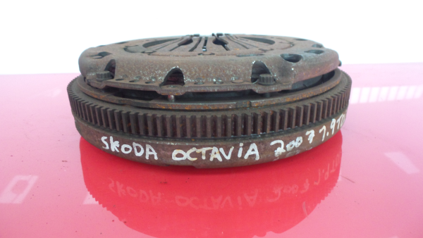 Volante motor SKODA Octavia II Hatchback (1Z3) Imagem-1