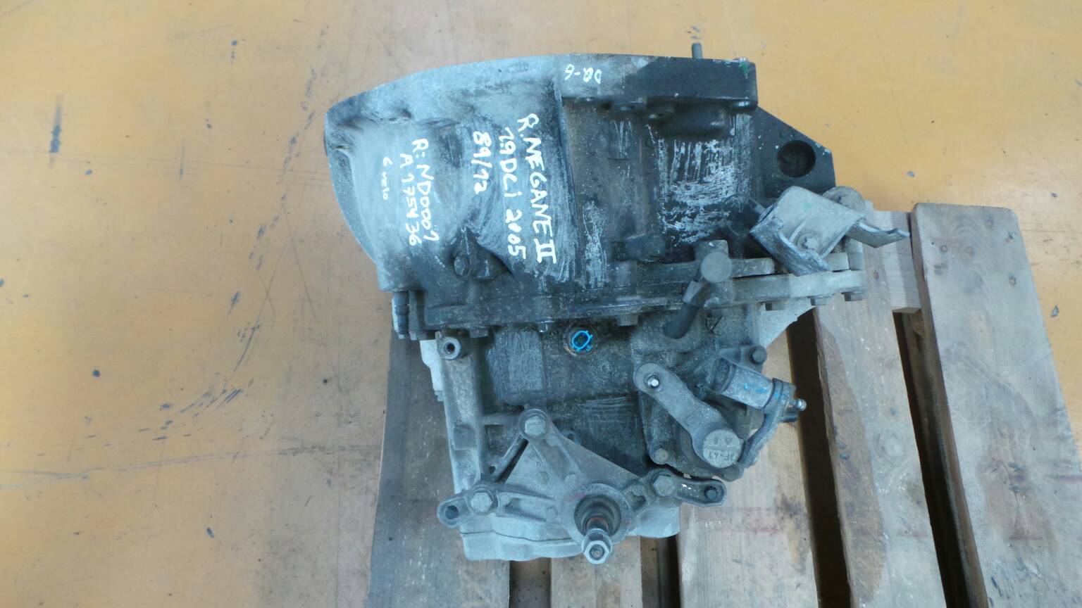 Boîte de vitesses manuelle RENAULT Megane II Break (KM0/1_)