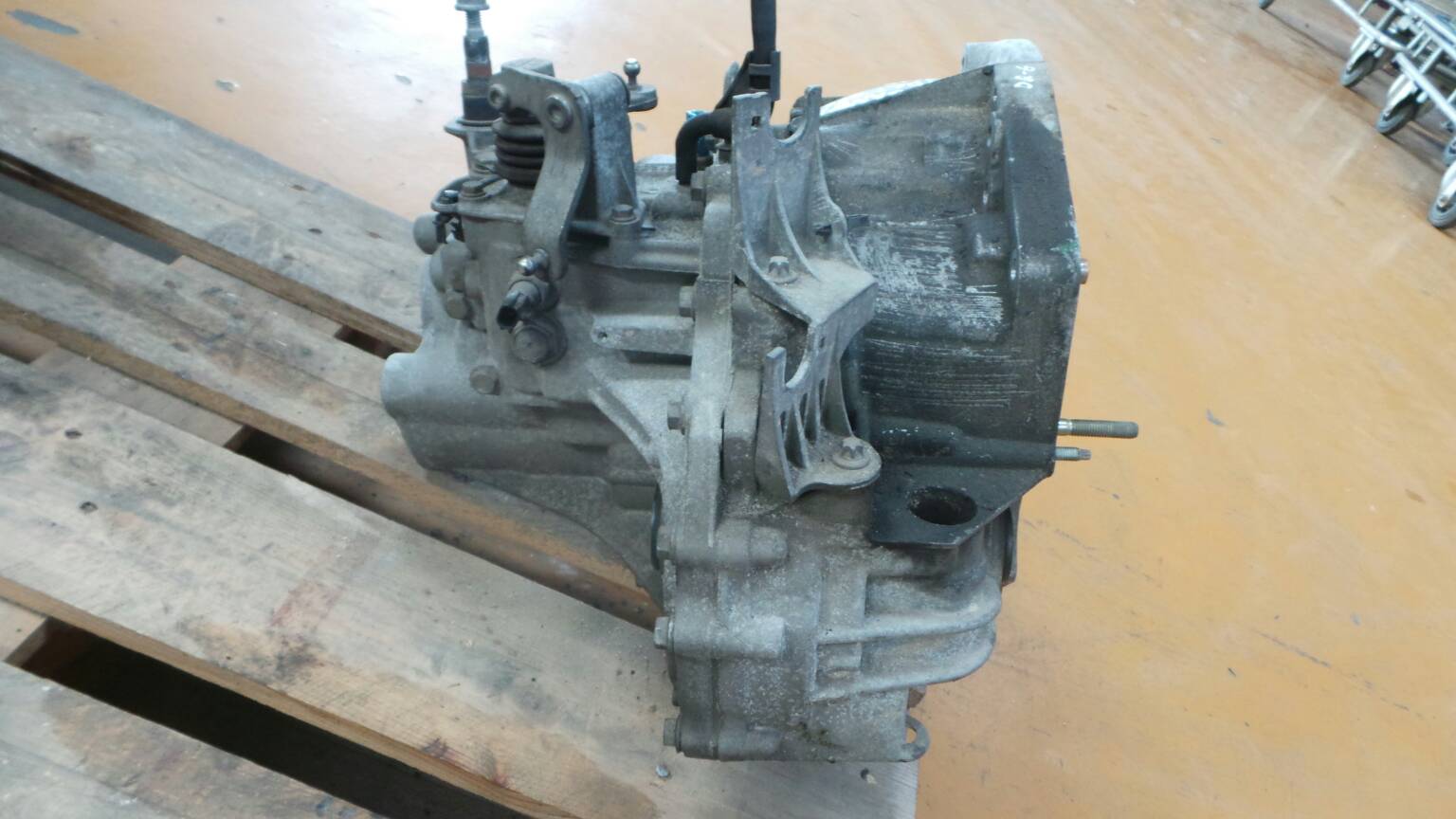 Manual gearbox RENAULT Megane II Break (KM0/1_) Imagem-4