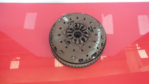 Volante motor RENAULT Megane III (BZ0_)