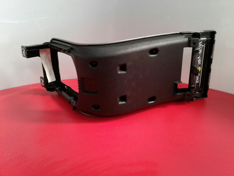 Panneau revêtement console centrale / radio VOLVO V50 (MW) Imagem-1