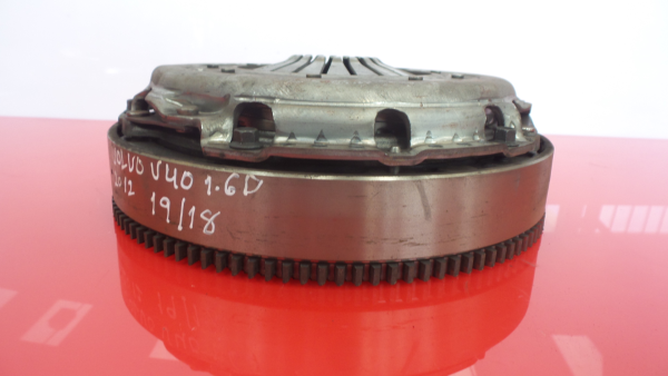 Volante motor VOLVO V40 Hatchback Imagem-2