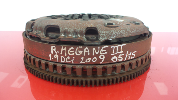 Volante motor RENAULT Megane III Grandtour (KZ0/1) Imagem-1