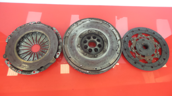 Volante motor VOLVO S40 II (MS) Imagem-2