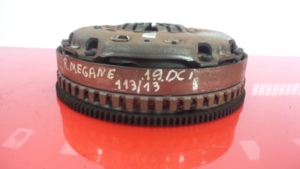 Volante motor RENAULT Megane III (BZ0_) Imagem-1