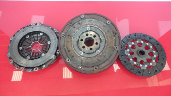 Volante motor BMW 1 (E87) Imagem-2