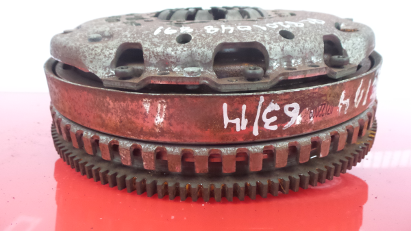 Volante motor RENAULT Megane III (BZ0_) Imagem-1