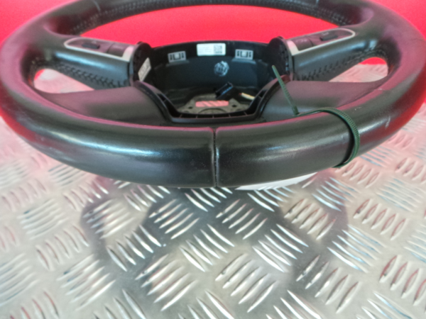 Steering wheel AUDI A4 (8K2, B8) Imagem-1