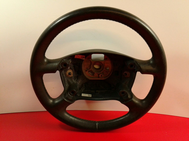 Steering wheel AUDI A3 (8P1)