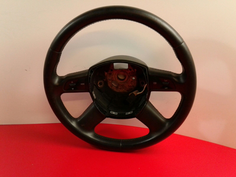Steering wheel AUDI A4 (8K2, B8)